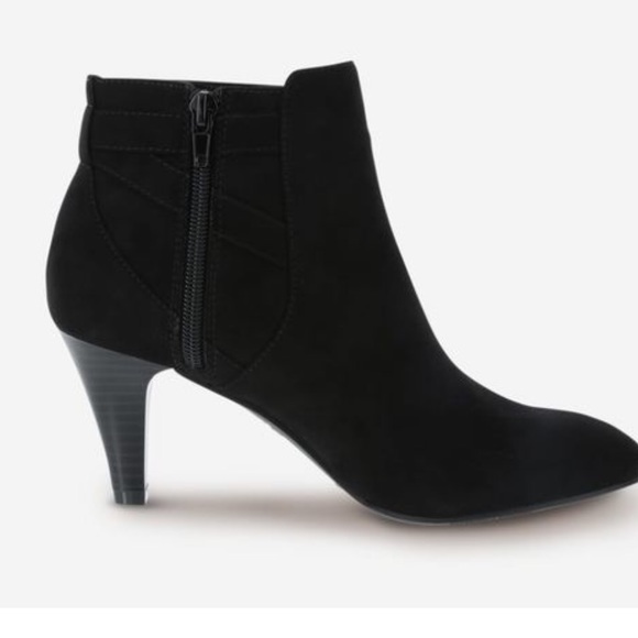 9 1/2 Wide Boots - Picture 3 of 5